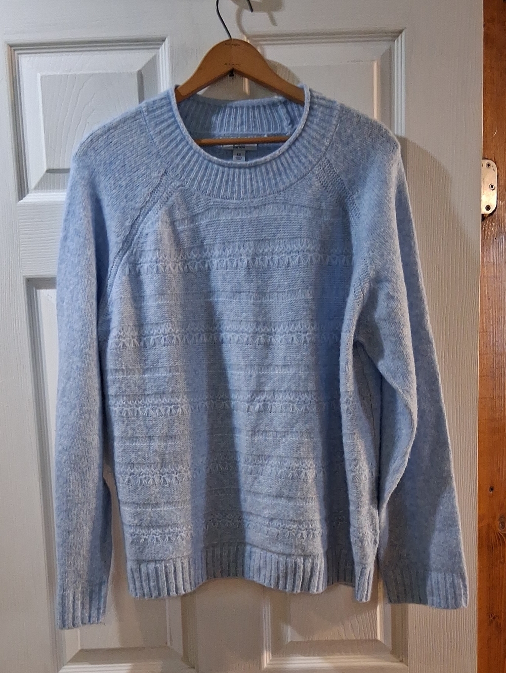 croft & barrow Light Blue Crewneck Sweater Super Soft